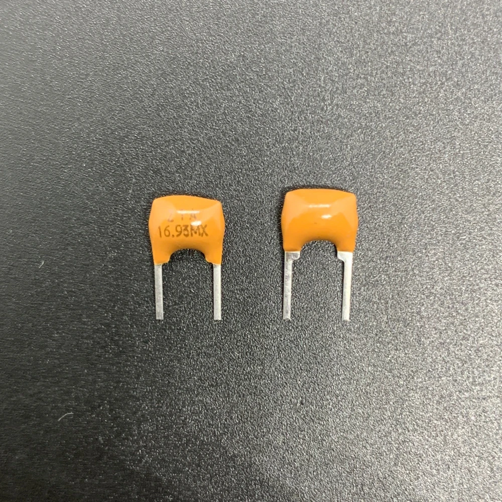 50PCS/ original Jiakang ceramic crystal oscillator ZTA16.93MX 16.93MHZ 16.93M straight-in two-legged ceramic oscillator
