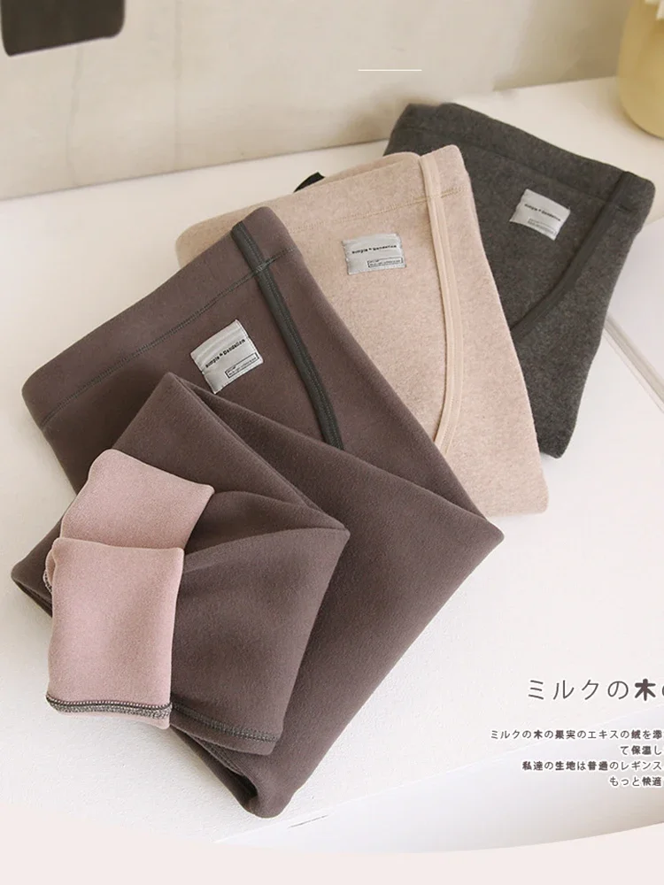Warm Pants for Pregnant Women Winter Maternity Fleece Leggings Short Plush Pregnancy Clothes Supporting Abdomen