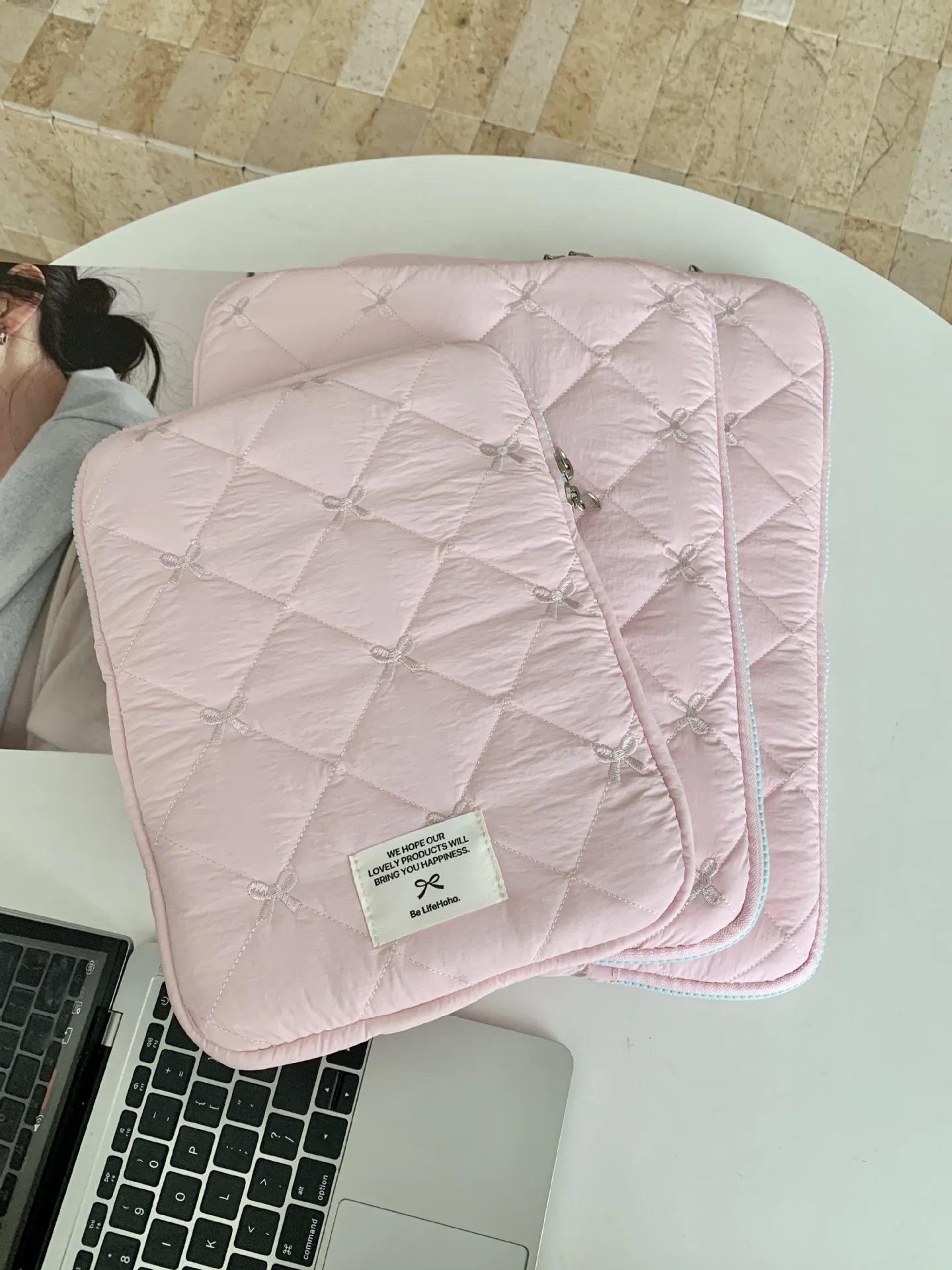 Chic Bow Knot Tablet and Laptop Sleeve Bag