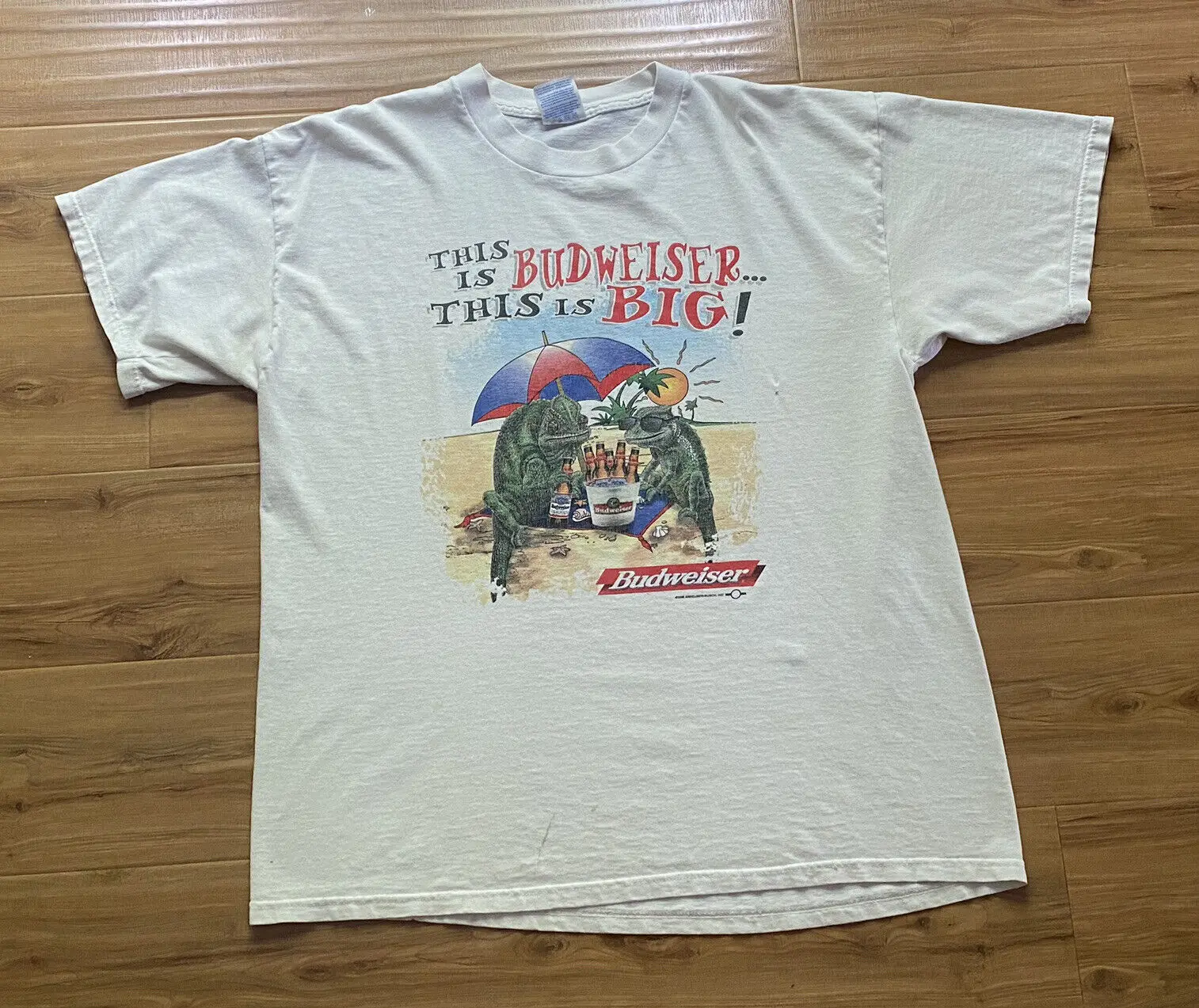 T-Shirt Bianca Vintage Anni '90 Budweiser Iguana Taglia Xl Beer This Is Big 1996 Beach
