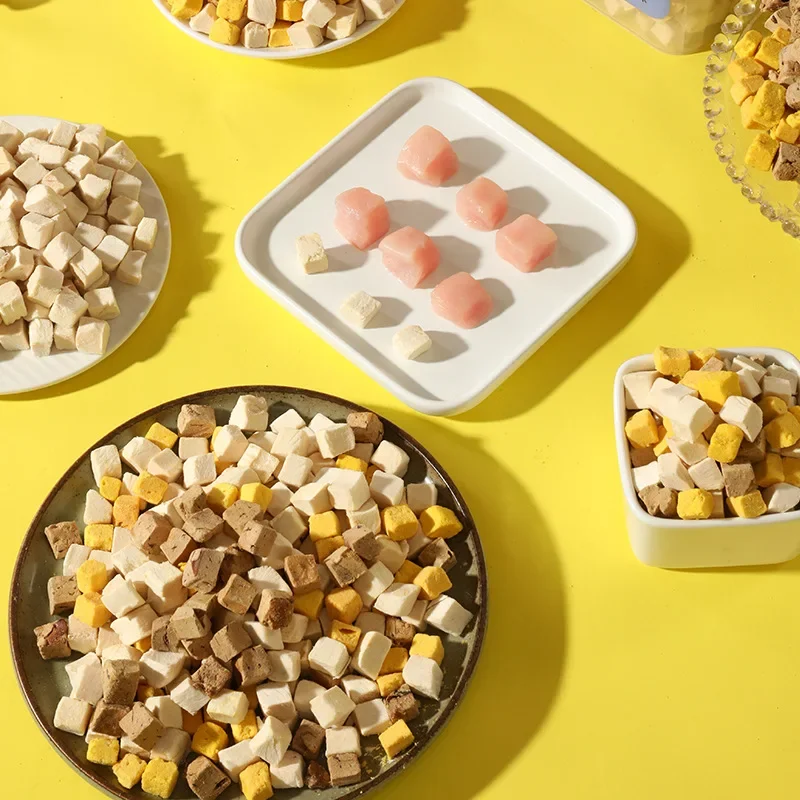Pet Snack Whole Meat Freeze-Dried Cat Kitten Staple Food Snacks Chicken Granules Whole Family Bucket Cat And Dog Food cat and dog freeze dried snacks