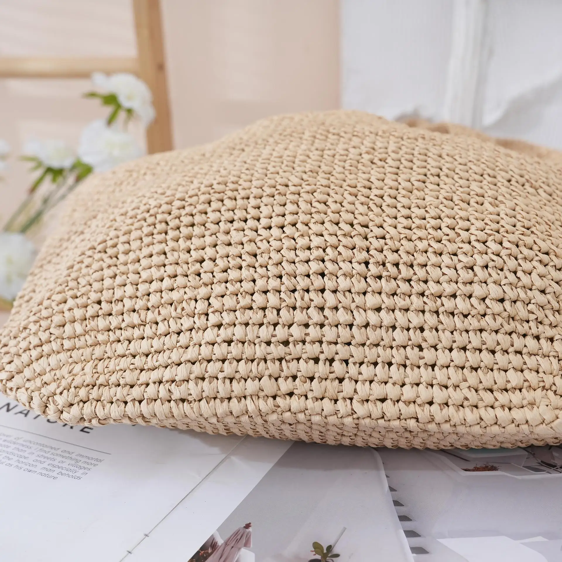 Large Capacity Straw Hobo Bag Handmade Summer Beach Handbag_voghion.com