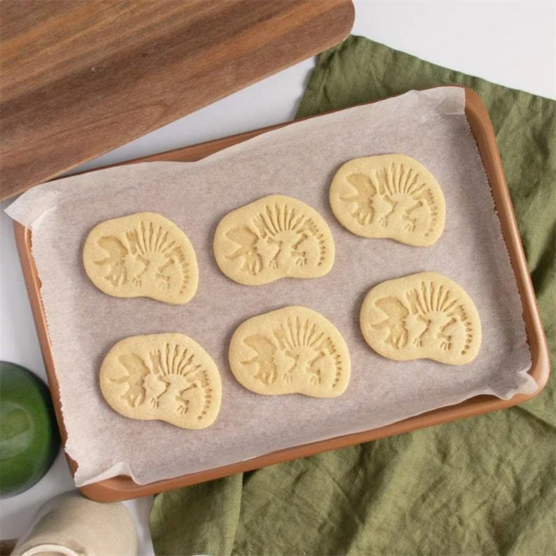 Dinosaur Cookie Cutter T-Rex Stegosaurus Cookie Mold Children Favor Stamp Birthday Party Dessert Mold Fondant Cake Decors