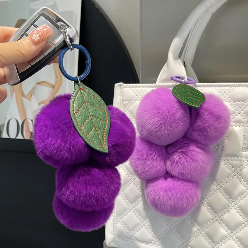 Fluffy Grape Keychain Plush Fruit Plant Pendant Backpacks Keychains Faux Bunny Fur Girls Ladies Fashion Accessory Gift