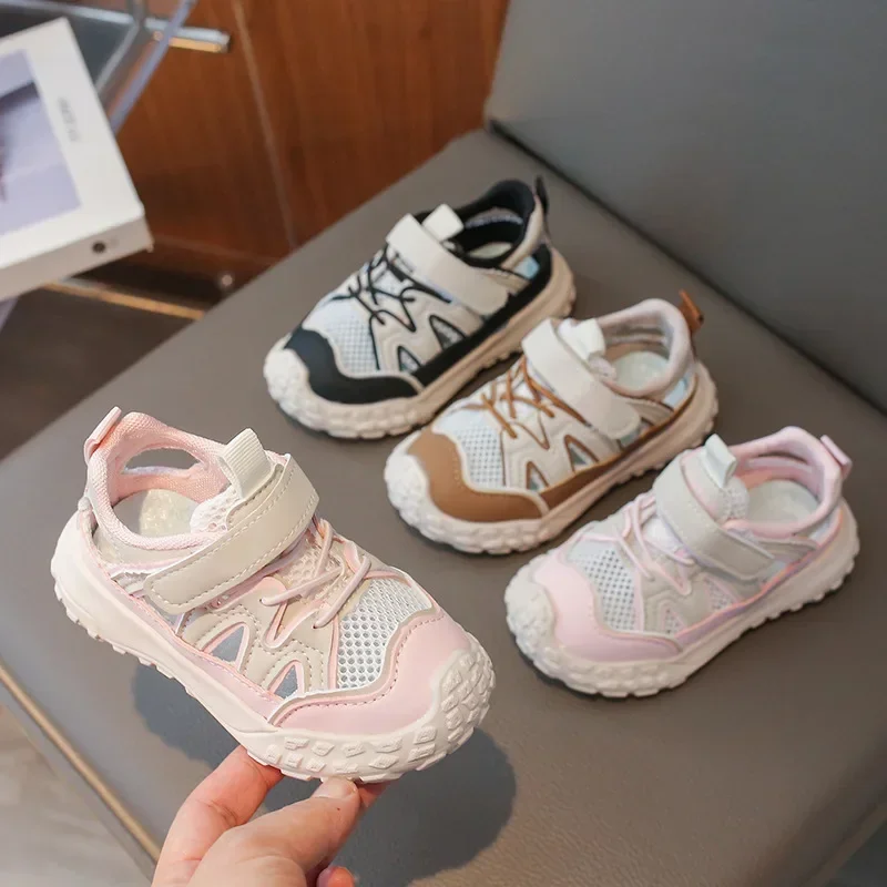 소년 소녀 운동화 속이 빈 통기성 2025 여름 뉴 키즈 스포츠 샌들 미끄럼 방지 발가락 학생 Sandas Soft