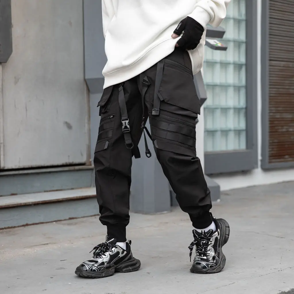 Description Picture 6 of itemStylish and Functional Black Tactical Pants with Concealed Design for Men