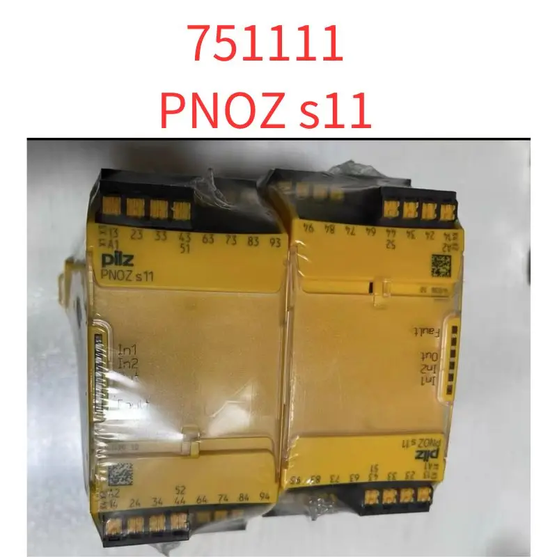 

Абсолютно новое реле безопасности 751111 PNOZ s11 24 В постоянного тока
