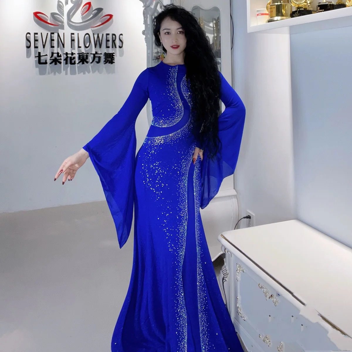 女性のためのイラクのドレスプロのベリーダンスコスチューム
