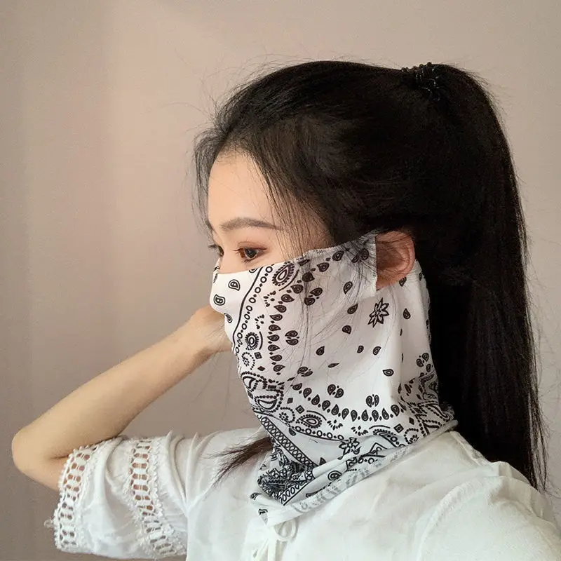Ear Hanging Face Mask, Full Face Protective Face Mask, Suitable for Spring and Summer Use, Outdoor Sports Face Towel, Unisex