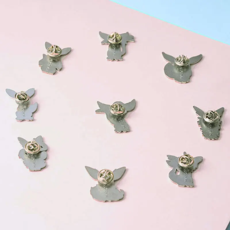 ポケモンイーブイエナメルピン、クリエイティブな漫画ピン