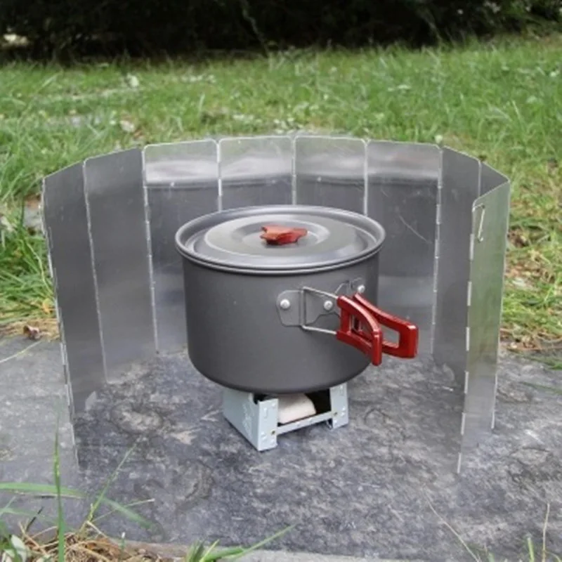 Foldable Camping Windshield Set 1