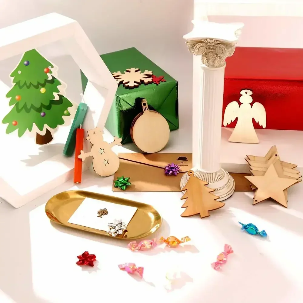 10PCS Blank Wood Discs Bulk with Holes for Crafts Centerpieces Unfinished Wooden Christmas Cutouts Ornaments To Paint