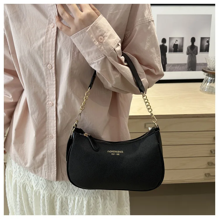 Fashion Classic Letter Graphic Design Solid Color PU Leather Crescent Y2K Underarm Shoulder Bags for Women's Tote Crossbody Bags