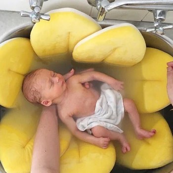 70cm tappetino da bagno in fiore per bambini vasca da bagno per fiori neonato pieghevole a quattro petali cuscino per doccia tappetino per sedile petalo di sicurezza per bambini