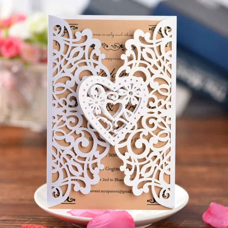 1pcs Wedding Invitations Cards Laser Cut Love Heart Vintage Decor Gift Greeting Card Party Supplies Greeting Cards بطاقات العمل