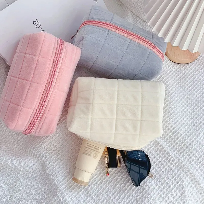 Solid Fur Cosmetic Storage Bag Large Women Zipper Makeup Organizer Handbag Stationery Pencil Case Travel Make Up Toiletry Punch cosmetic bag