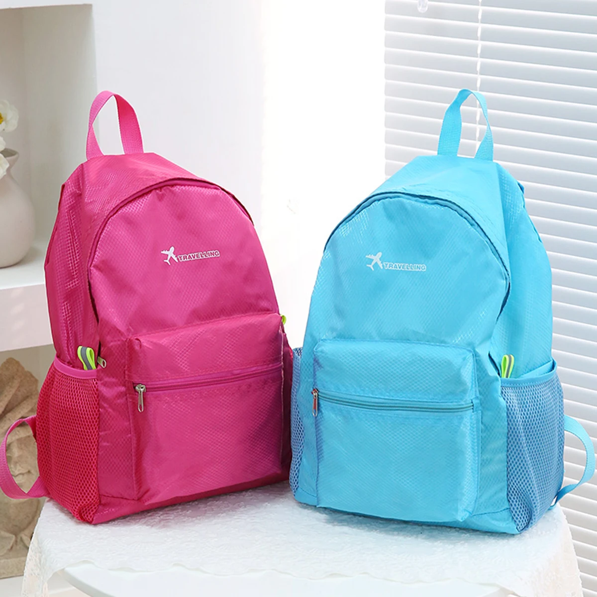 Backpack Outdoor Mountaineering and Climbing Women's Travel Ultra-Light Portable New Summer Ultra-Thin Foldableing Hiking Skin Bag Cosmetics Bag