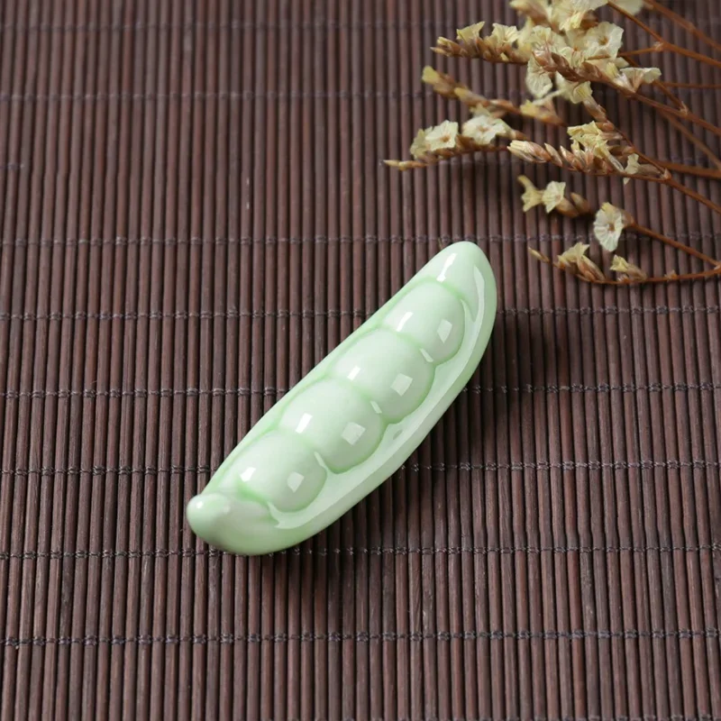 Japanese Style Chopstick Holder Ceramics Chopsticks Rest Vegetable Fruits Shape Fork Shelf Kitchen Tableware Dining Table Decor