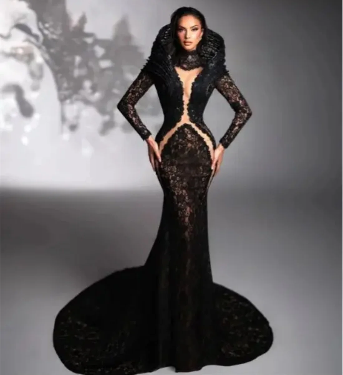 

Сексуальное кружевное платье с длинным рукавом для выпускного вечера, женское вечернее платье со шлейфом и V-образным вырезом, элегантное строгое платье на заказ