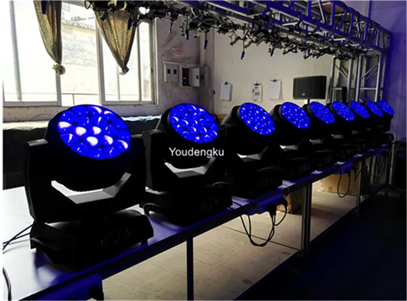 4 pieces with flycase 19*25w Led Bee Eye Moving Head 4IN 1 Stage Wash zoom Movin