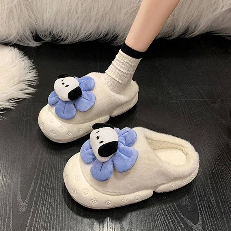 

Sanrio Hello Kitty Pachacco Wrapped Head Fur Slippers Female Winter New Sweet Girl Heart Anti-kicking Shoes Head Cotton Slippers