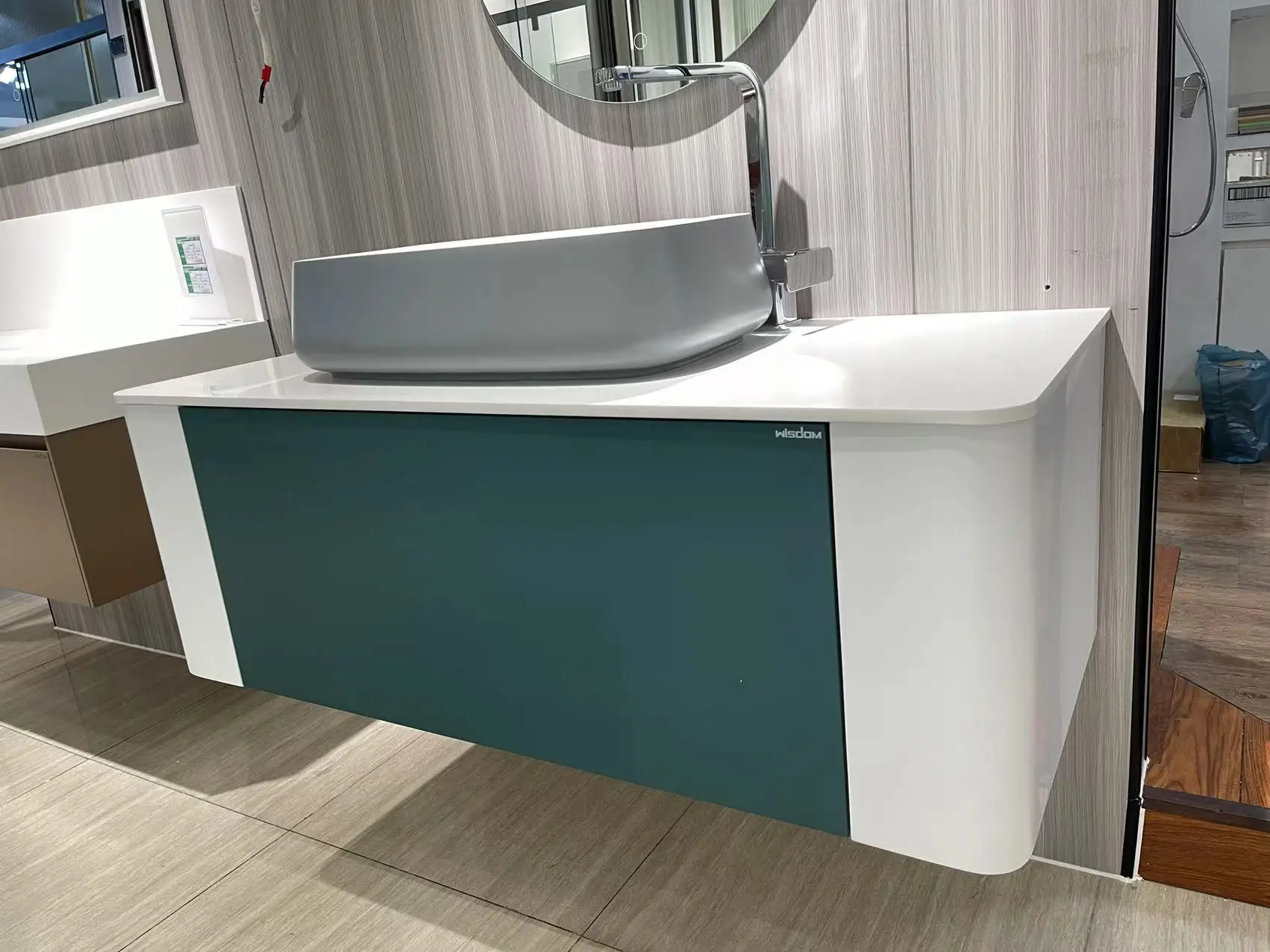 47.2&ldquo; Bathroom Furniture Corian Basin Oka Wood Cabinet Custom-Made Vanity Comb 007A