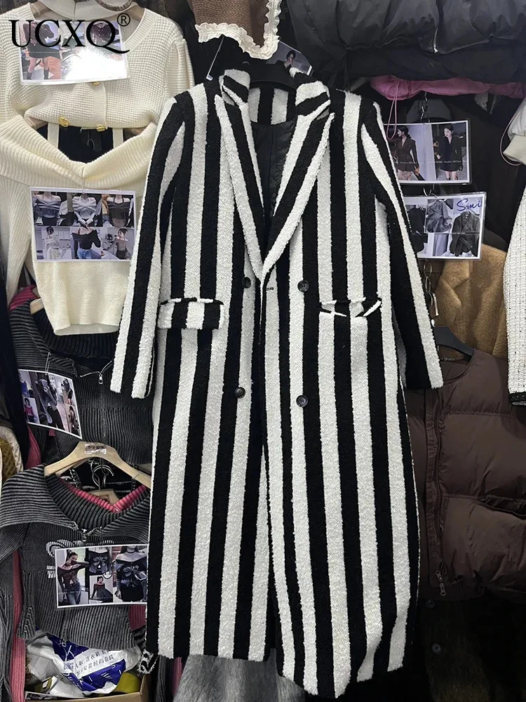 

UCXQ Black White Striped Woolen Length Coat For Women Long Sleeve Thickened S-3XL Outwears Trench 2023 Autumn Winter New 3A5946