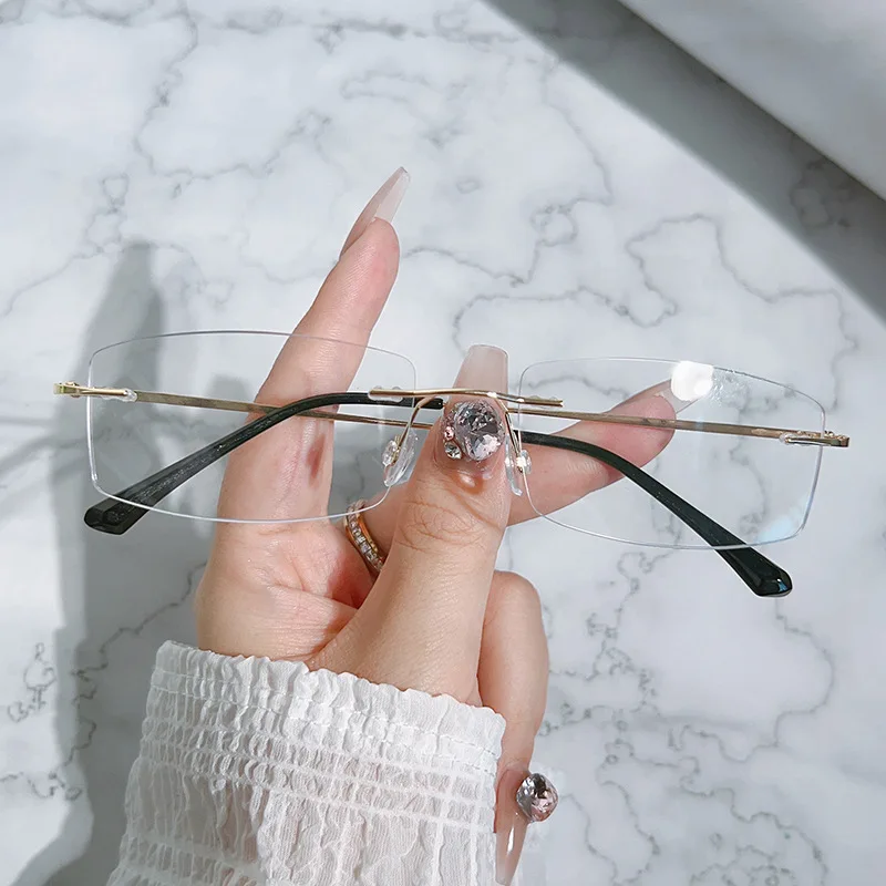 Sleek Vintage Rimless Myopia Eyeglasses