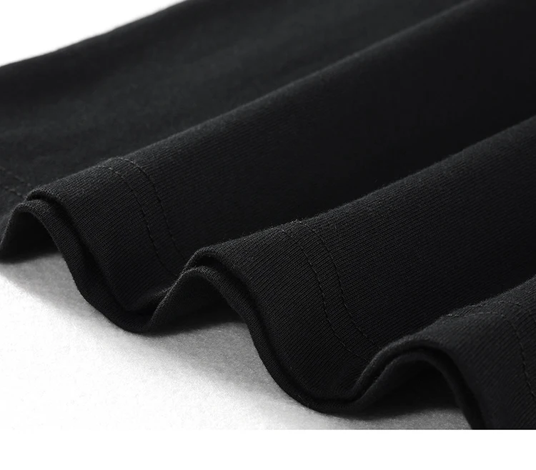 Shadow Figures Graphic Sweatshirt S67ef235424d1450c9a3f0ac2df702991t