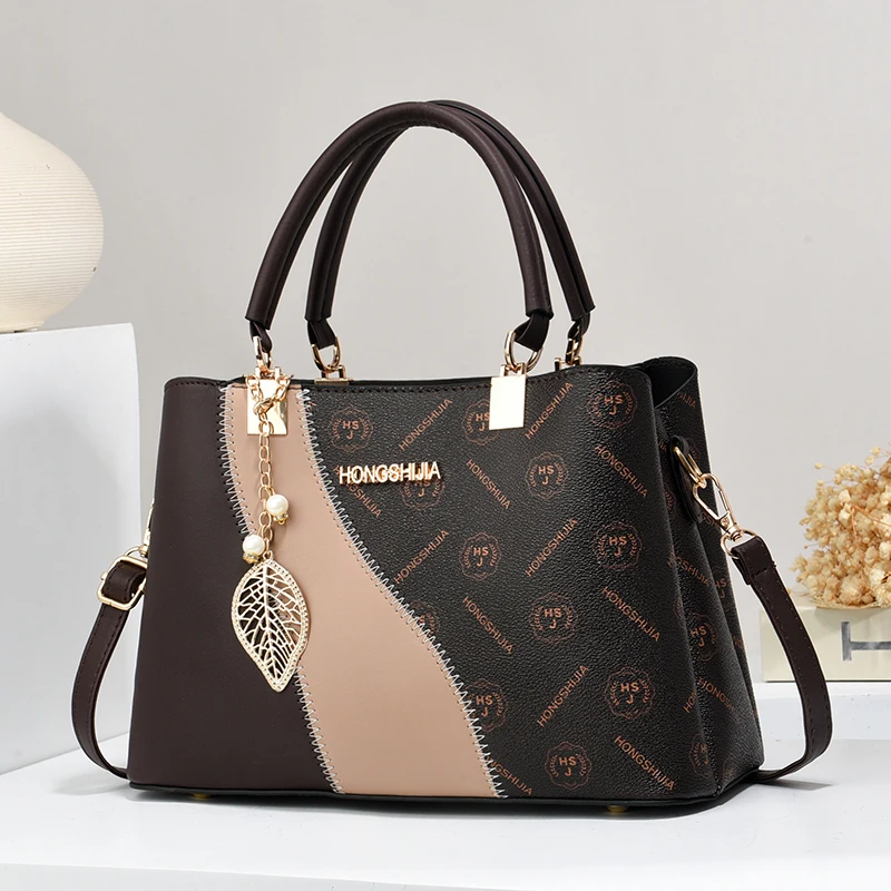 حقيبة يد نسائية أنيقة - حقيبة كروس أنيقة مطبوعة بس...