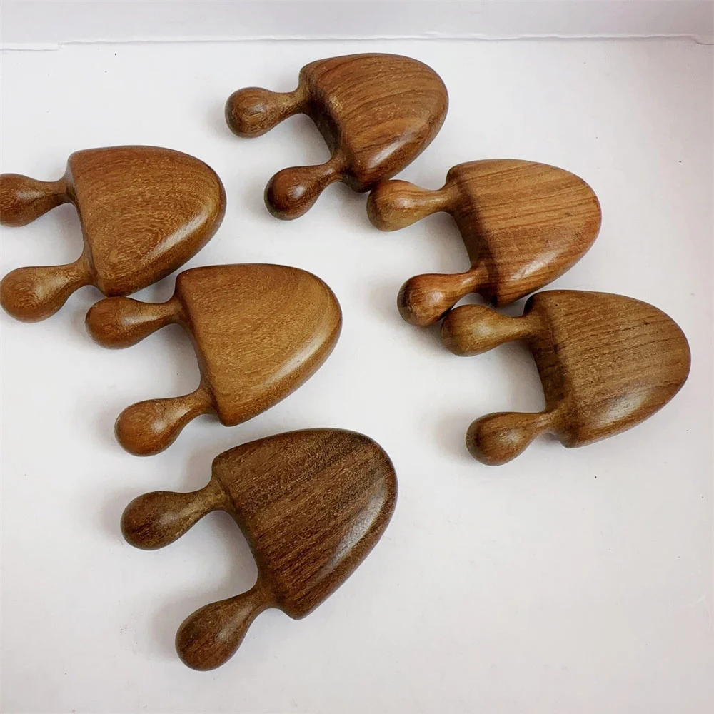 1PCS Green Sandalwood Facial Massage Comb Wooden Handle Piece Green Sandalwood Nose Eye Massage Small Snail Comb 5