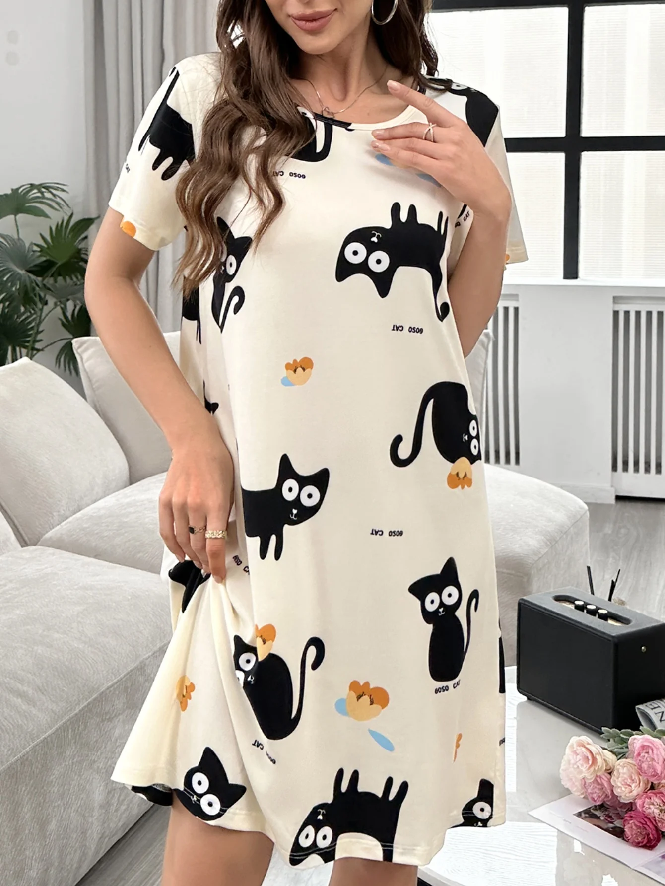 Classic striped comfortable simple sweet pink nightgown for women's home wear nightgown