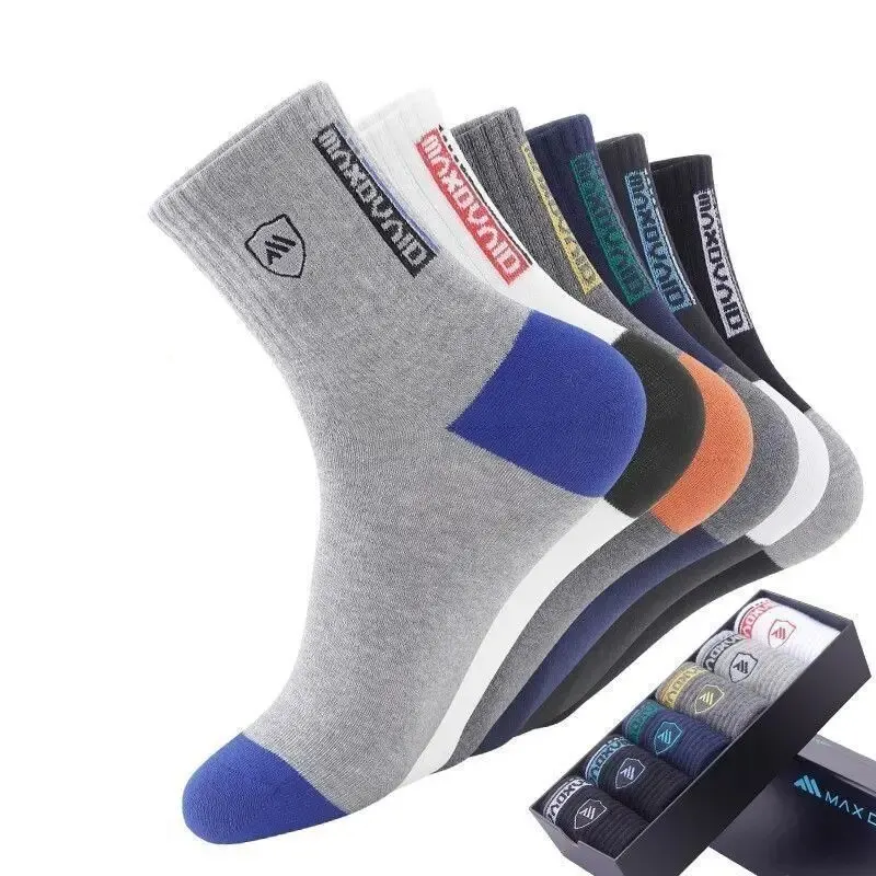 Men's Warm Mid-Calf Socks - Trendy, Breathable, and Sweat-Absorbing for Fall & Winter Sports (5 Pairs)