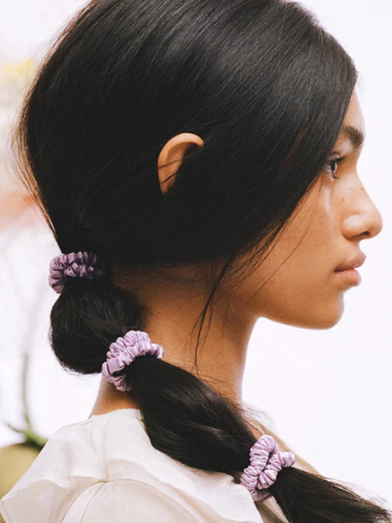 4-teiliges Set aus 100 % Seide, Haargummis, hochwertige Haargummis (22 Momme), Haarbänder für Damen und Mädchen, Haarschmuck – Detail 2
