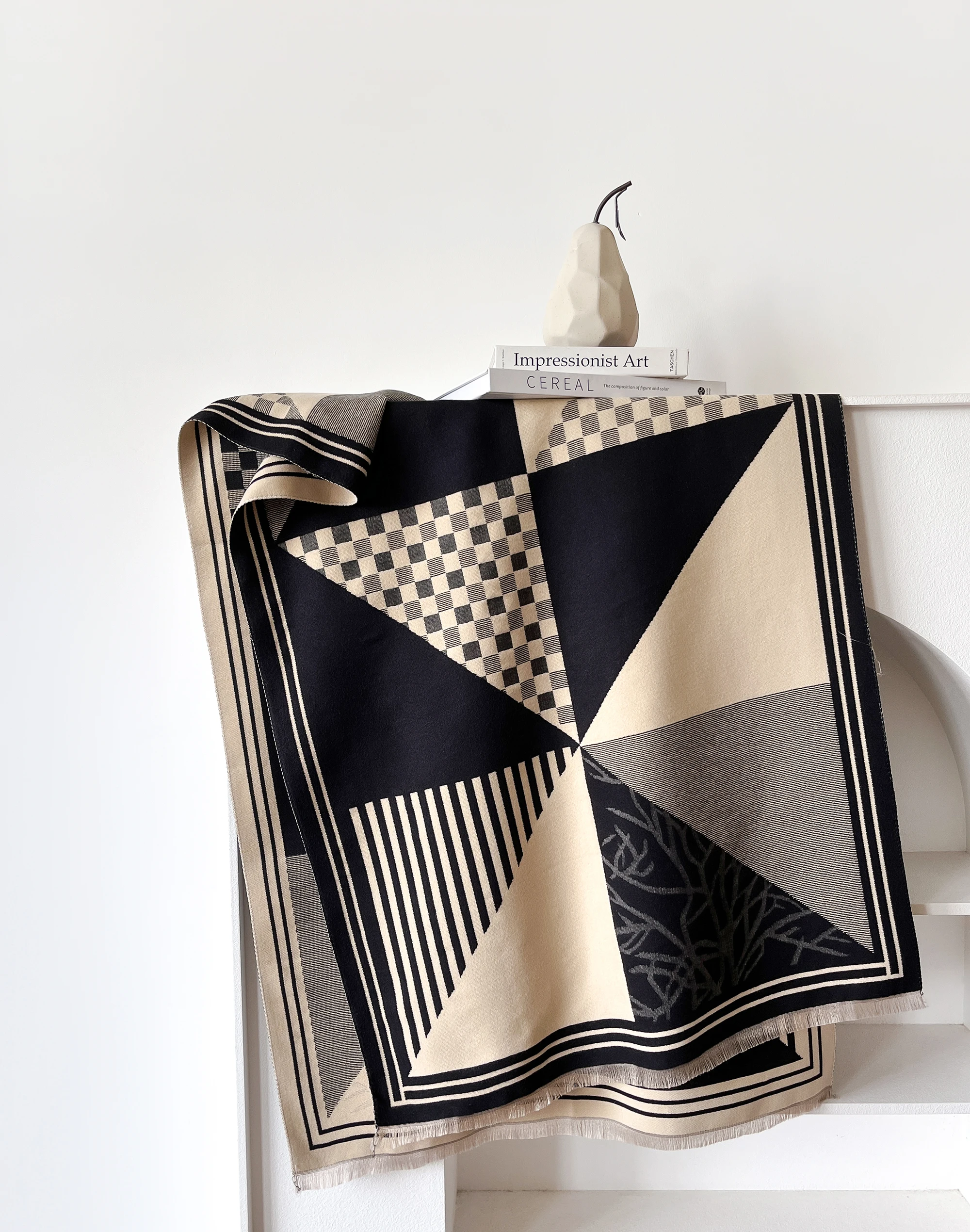 2024 Luxury Brand Two-Sided Jacquard Scarf pashmina Cashmere Soft Warm Fringe Pashmina Shawl Winter Coldproof Windproof Blanket