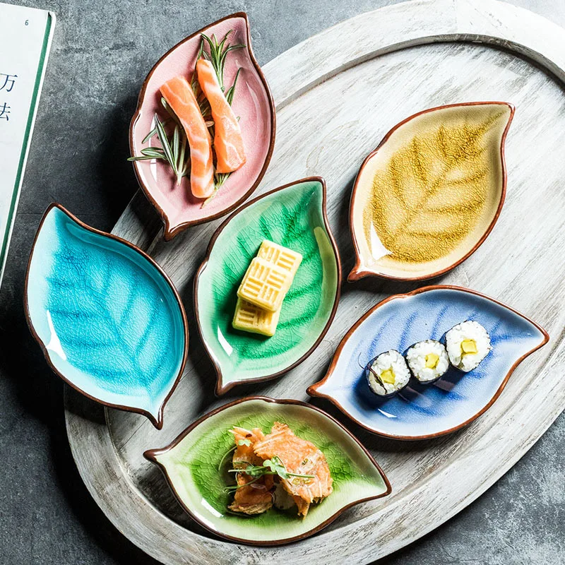 

Japanese Leaf Ceramic Plate Restaurant Hot Pot Restaurant Creative Seasoning Dish Snack Dish Household Side Dish