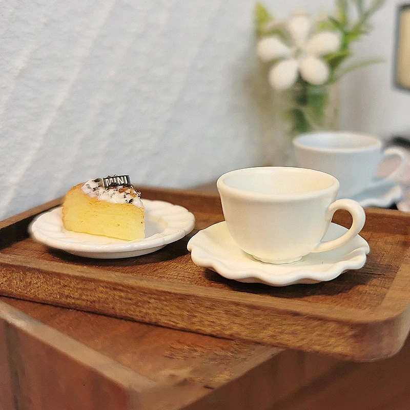 2Pcs Mini Cup Drinks Model Toys Miniature Dollhouse Dessert Latte Coffee Mug Dish Set Doll Accessories Kids Gift