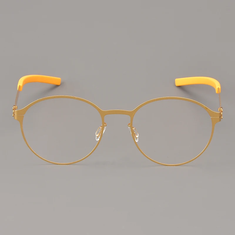 Bobbie Eyeglasses Wear