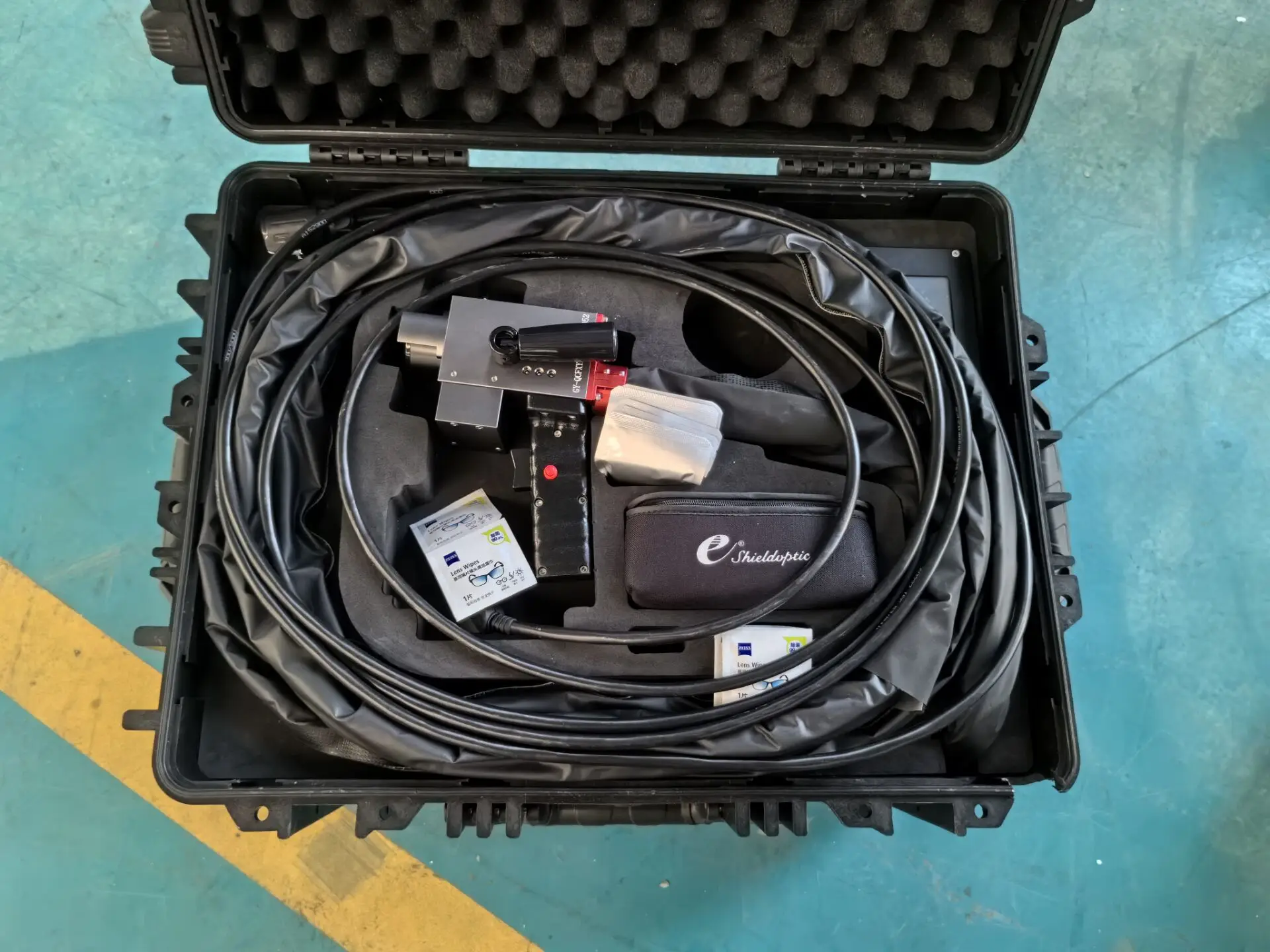 300W 500W Pulse Laser Cleaning Machine Price JPT Laser Source for Metal Iron Wood Stone 4