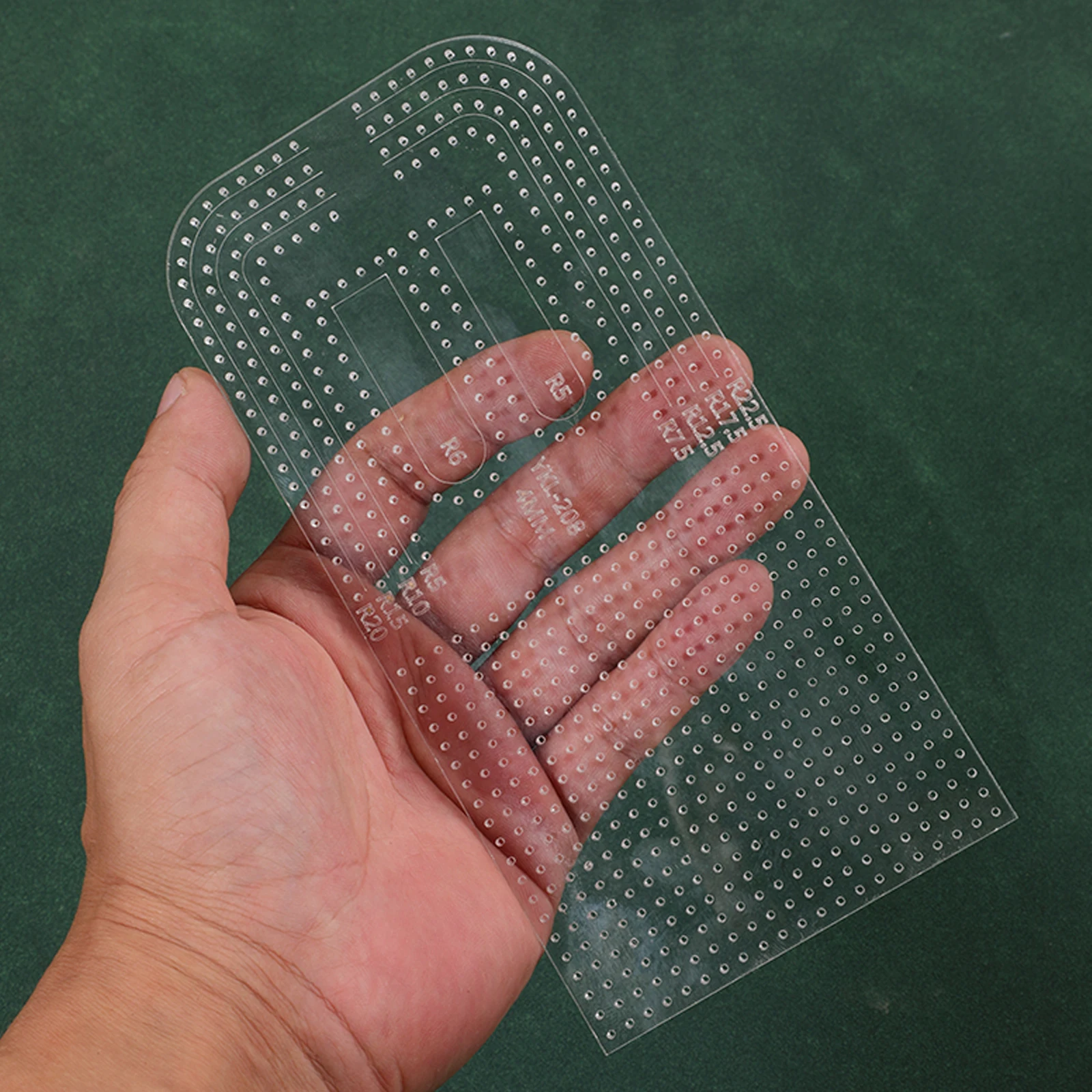 수제 가죽 만들기 아크릴 템플릿, 수공예 지갑 패턴을위한 DIY 투명 쵸핑 눈금자 스텐실 절단 도구