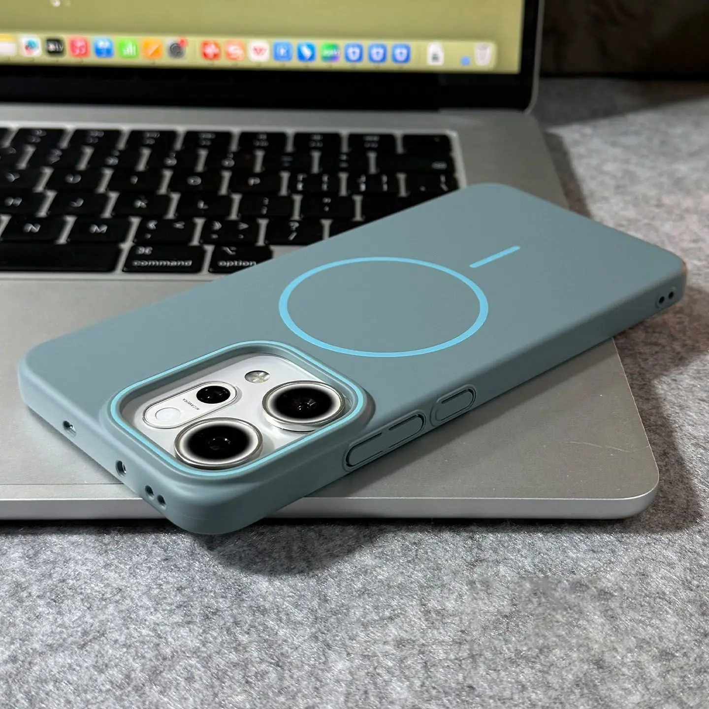 Soft Sand Magnetic Matte PC Cover - Skin Friendly Limited Edition Case
