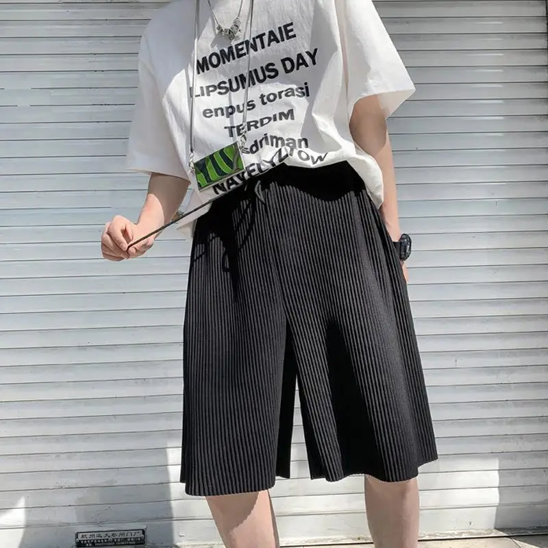 Summer Elegant Fashion Harajuku Slim Fit Ropa Hombre Loose Casual All Match Sports Shorts Solid Pockets Ice Shreds Trousers