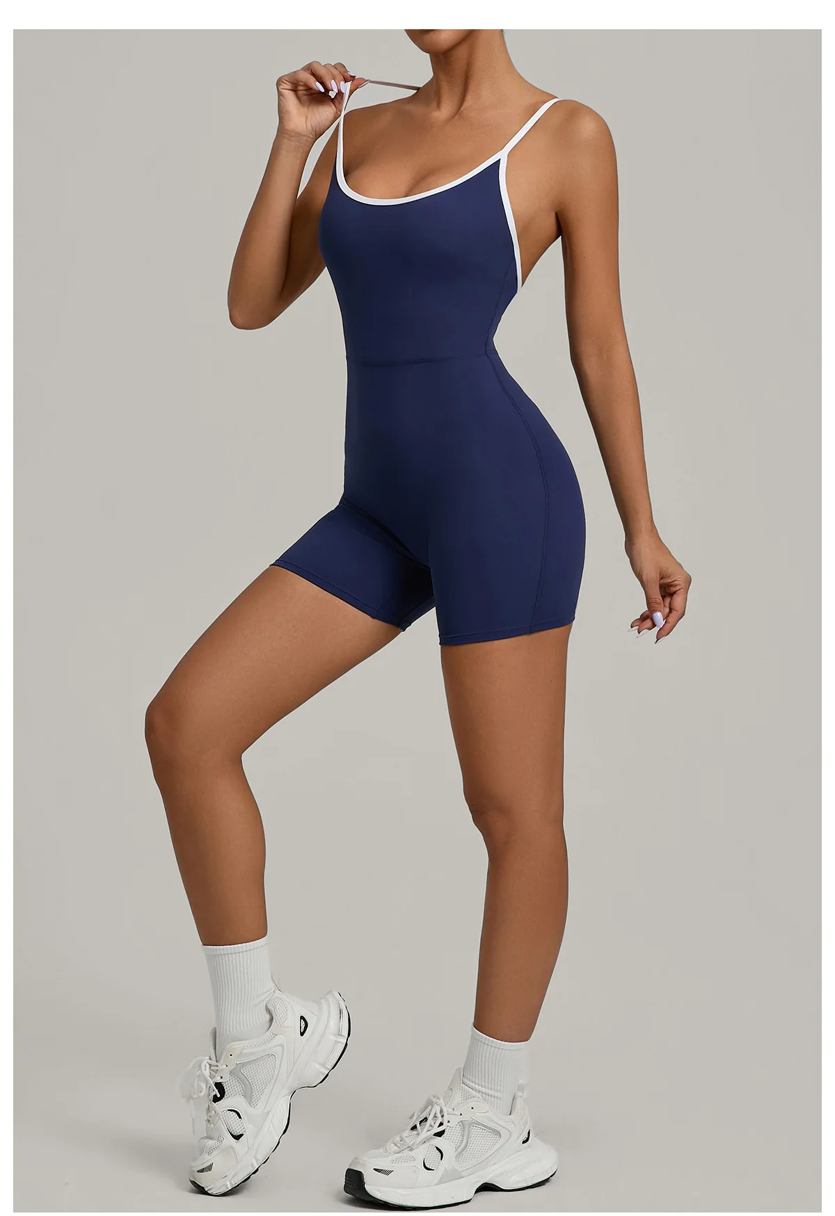 Size chart and fit details