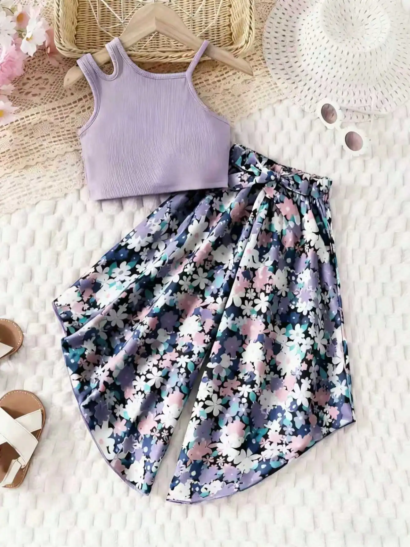 2026 Mädchen Freizeit-Set: Einfarbiges Oberteil + Bedruckte Weite Hose und Shorts, Ideal für Strandurlaub, Lässige Urlaubskleidung