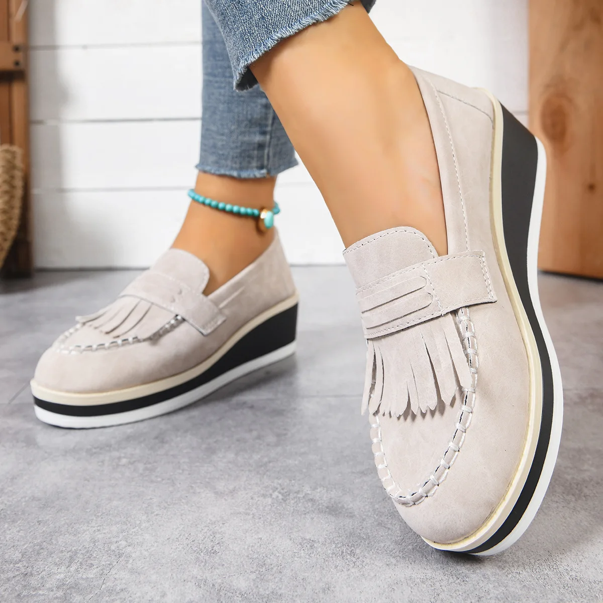 Black Loafers for Women Platform PU Leather Casual Shoes Woman Spring New Comfort Tassel Slip on Flats Single-shoe Plus Size 43