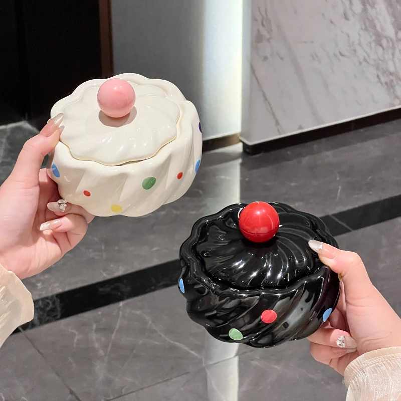 Household Living Room Polka Dot Ashtray Fashionable Cute Creative Ice Cream Ashtray Ceramic Jewelry Storage Box