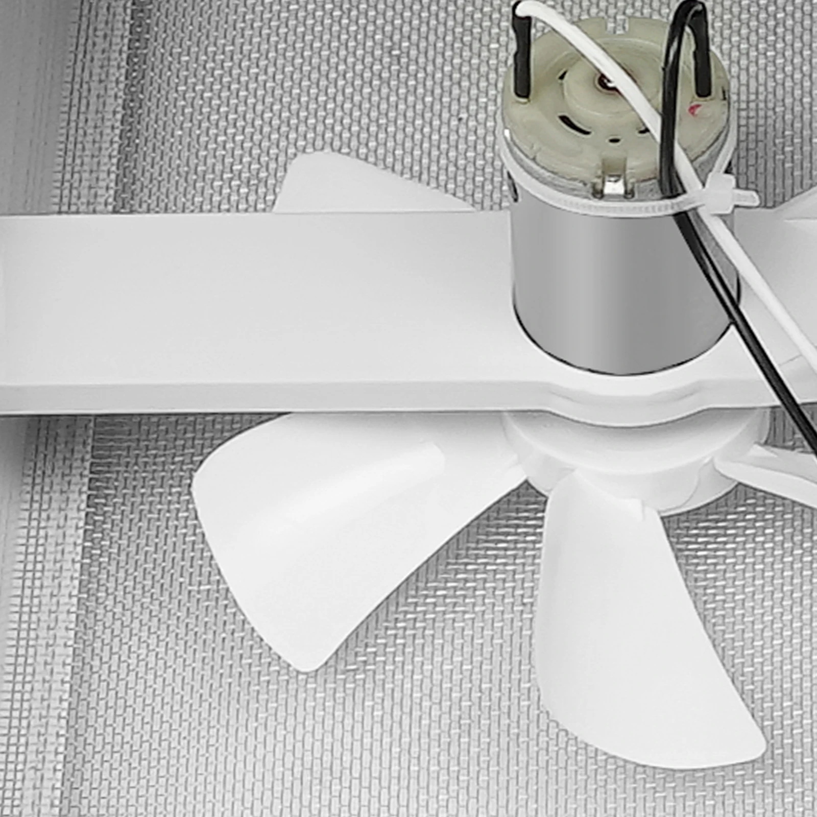Universelles Oberlicht für Wohnmobile, 35,6 x 35,6 cm, mit Ventilator und Moskito-Bildschirm, wasserdicht, staubdicht, für Wohnmobil, Wohnmobil – Detail 20