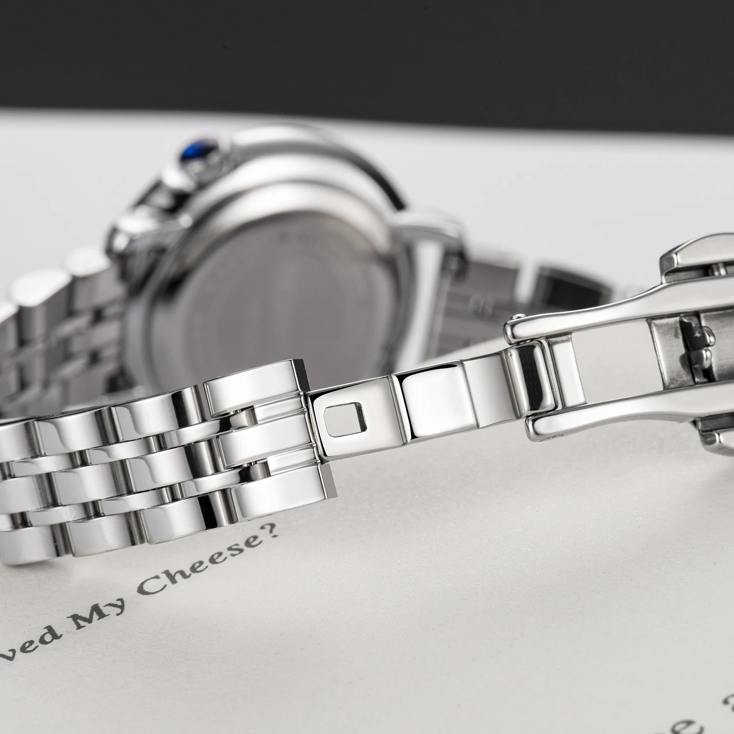 New Luxury Big Rhinestone Dial Watches for Women Steel Buckle Hardlex Womens Quartz Watch Best Gift