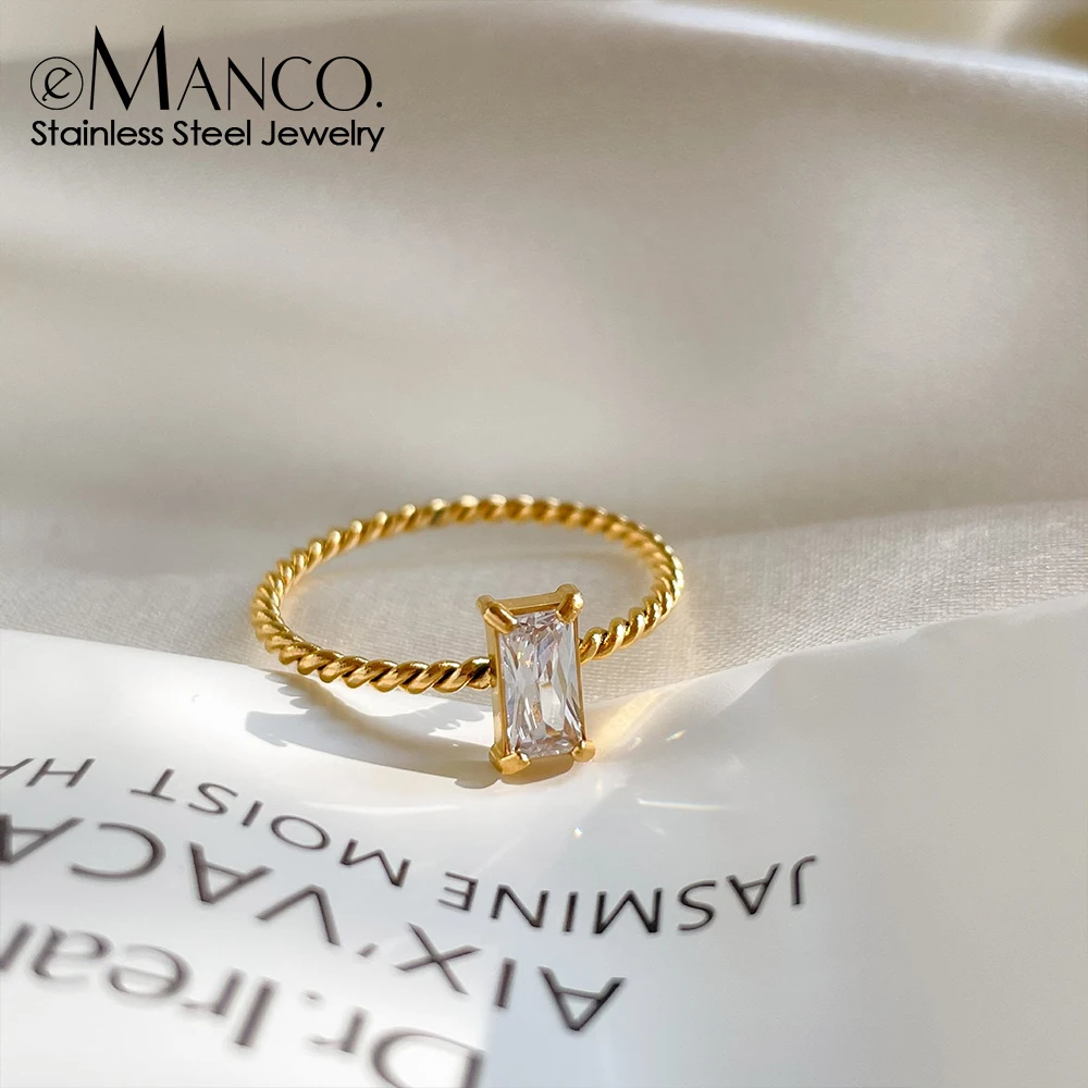 eManco Luxury Geometric Square Zircon Twist Fried Dough Twists Ring Cutting Surface Shiny Jewelry Party Banquet
