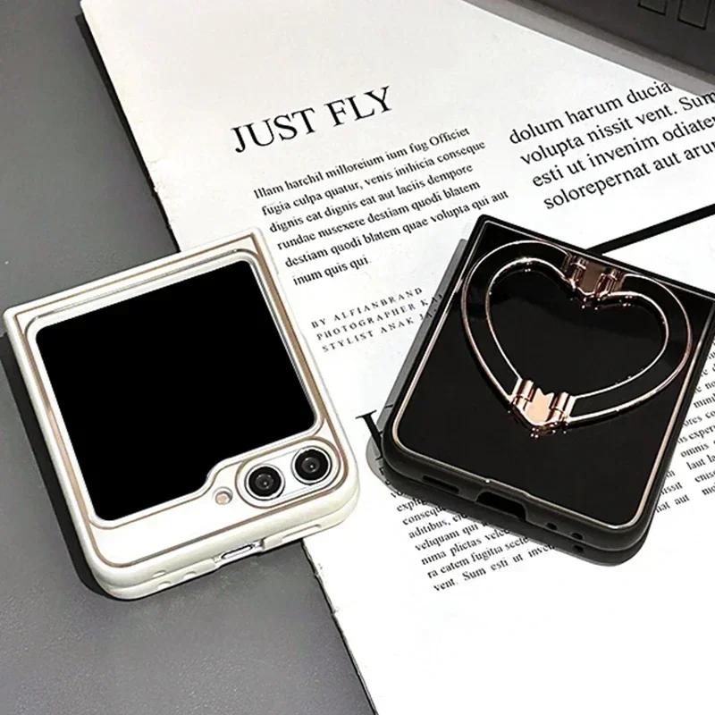 Cute Cartoon Love Heart Bracket Case with Plating Cover